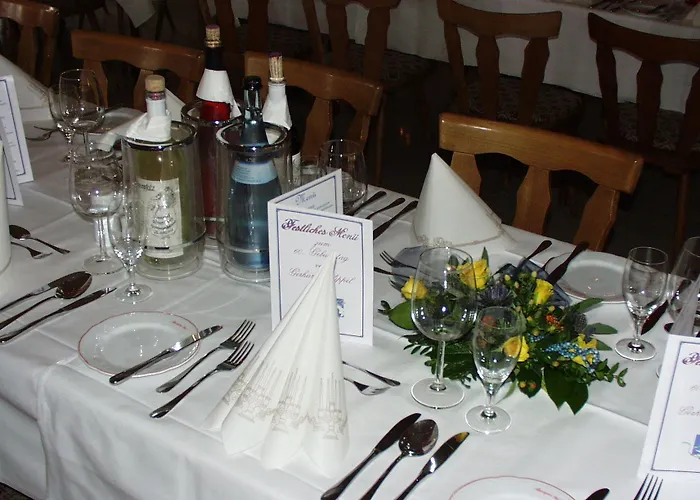 Land-gut-hotel Schweigener Hof ホテル シュヴァイゲン・レヒテンバッハ